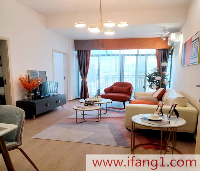 <a href=/longhua/ target=_blank class=infotextkey>石觀小產(chǎn)權(quán)新樓盤(pán)</a>